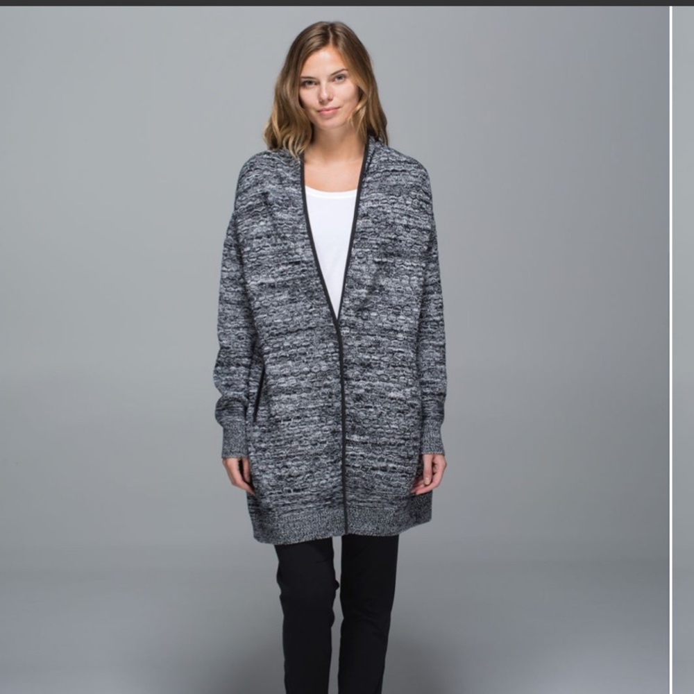 Lululemon Cardi All Day Sweater Size M/L